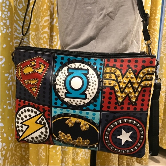 Handbags - ❤️ SUPER HERO BAG WRISTLET CLUTCH